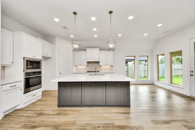 $3,500 | 2719 Country Lane, Katy, TX 77493