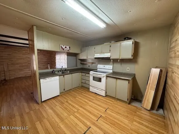 $49,900 | 4231 Berwick Cassels Road, Gloster, MS 39638