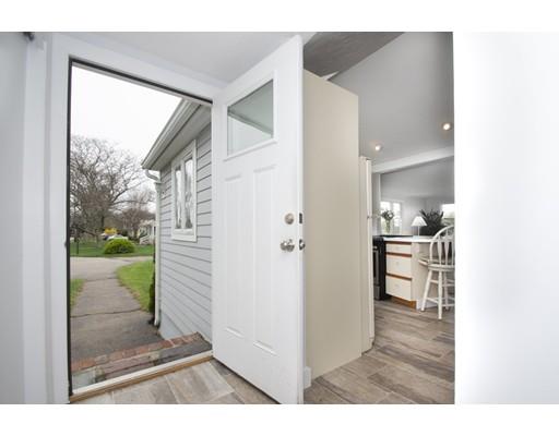 17 Old Farm Road Scituate, MA 02066 - Photo 3 of 25 Gallery Image 3