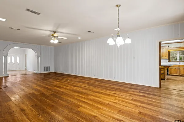 $439,000 | 450 Johnson Street, Tatum, TX 75691