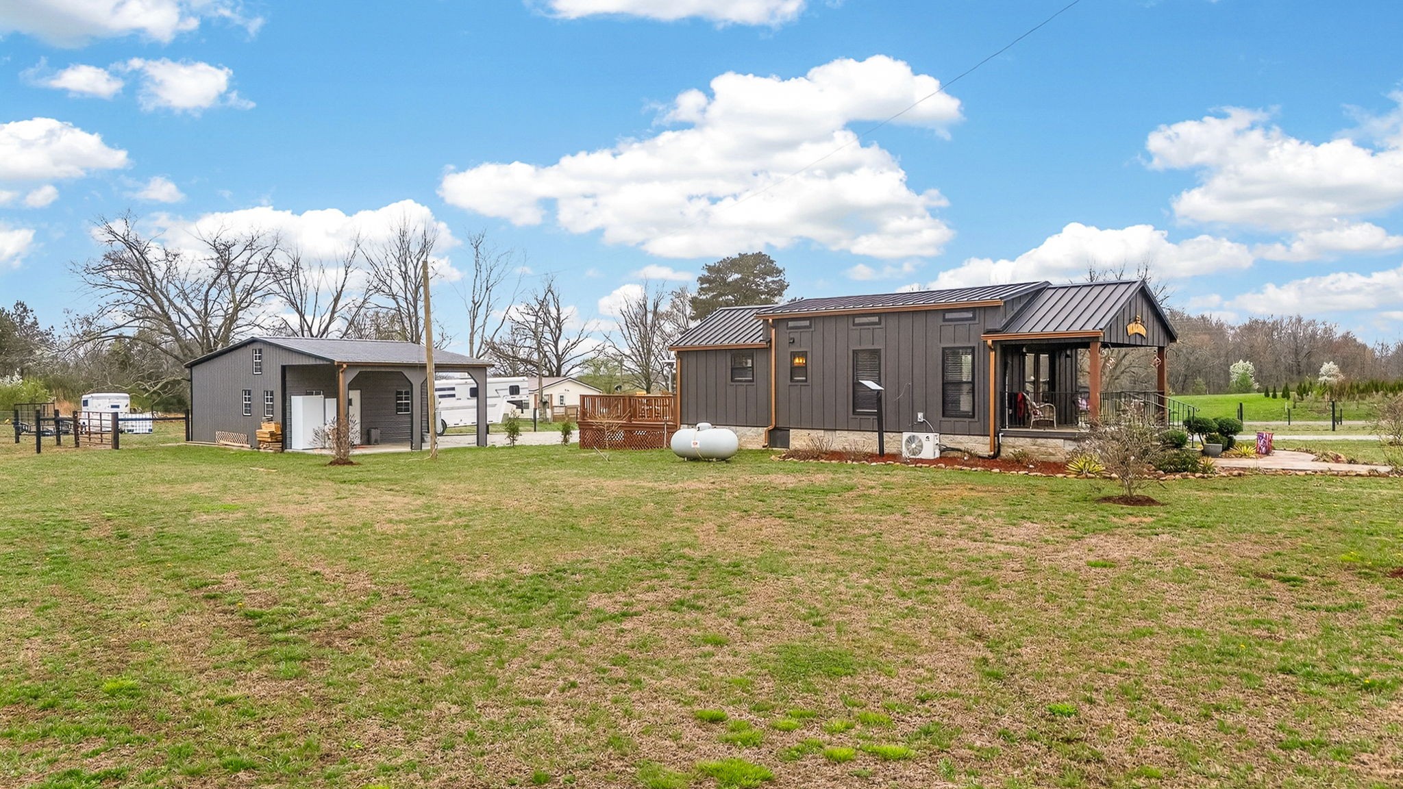 1765 Sugartree Springs Road Belvidere, TN 37306 - Photo 11 of 42
