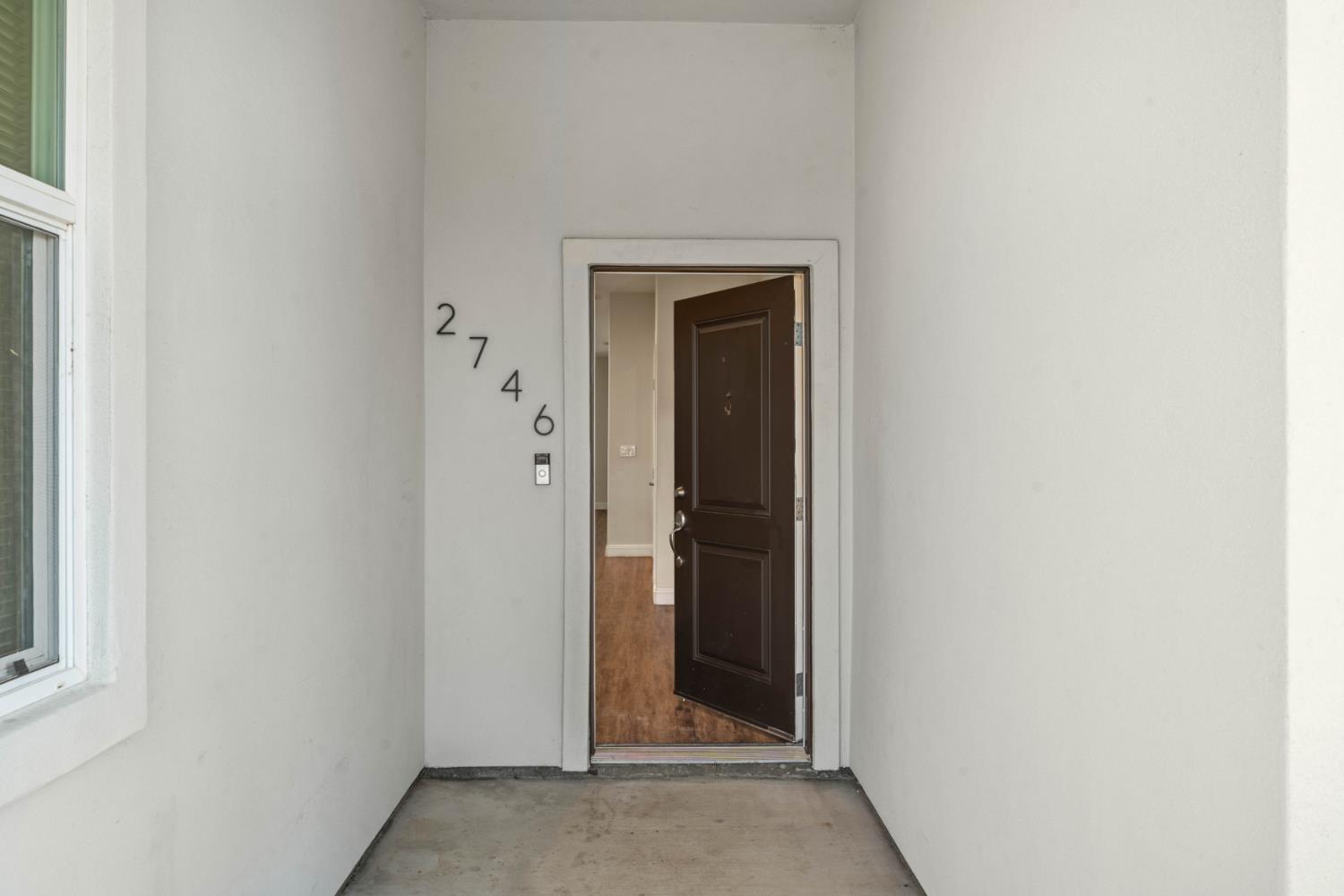 2746 57th Avenue Sacramento, CA 95822 - Photo 5 of 43 Gallery Image 5