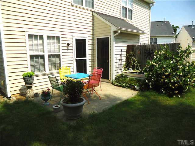 2440 Pumpkin Ridge Way Raleigh, NC 27604 - Photo 19 of 21 Photo 19