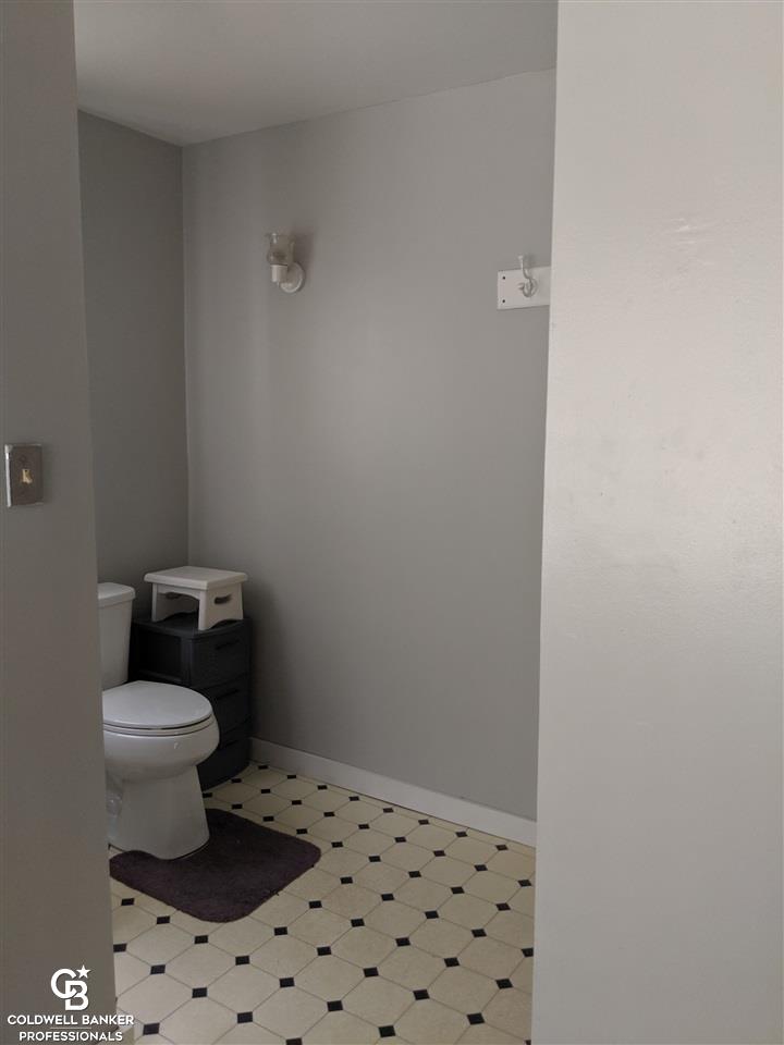12901 Yale Road Yale, MI 48097 - Photo 20 of 45 Bath View 1