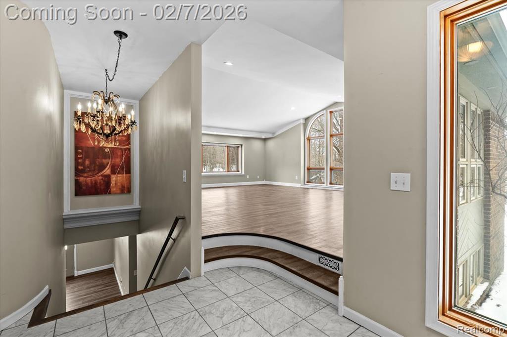 411 Rush Lake Road Pinckney, MI 48169 - Photo 6 of 56 Gallery Image 6