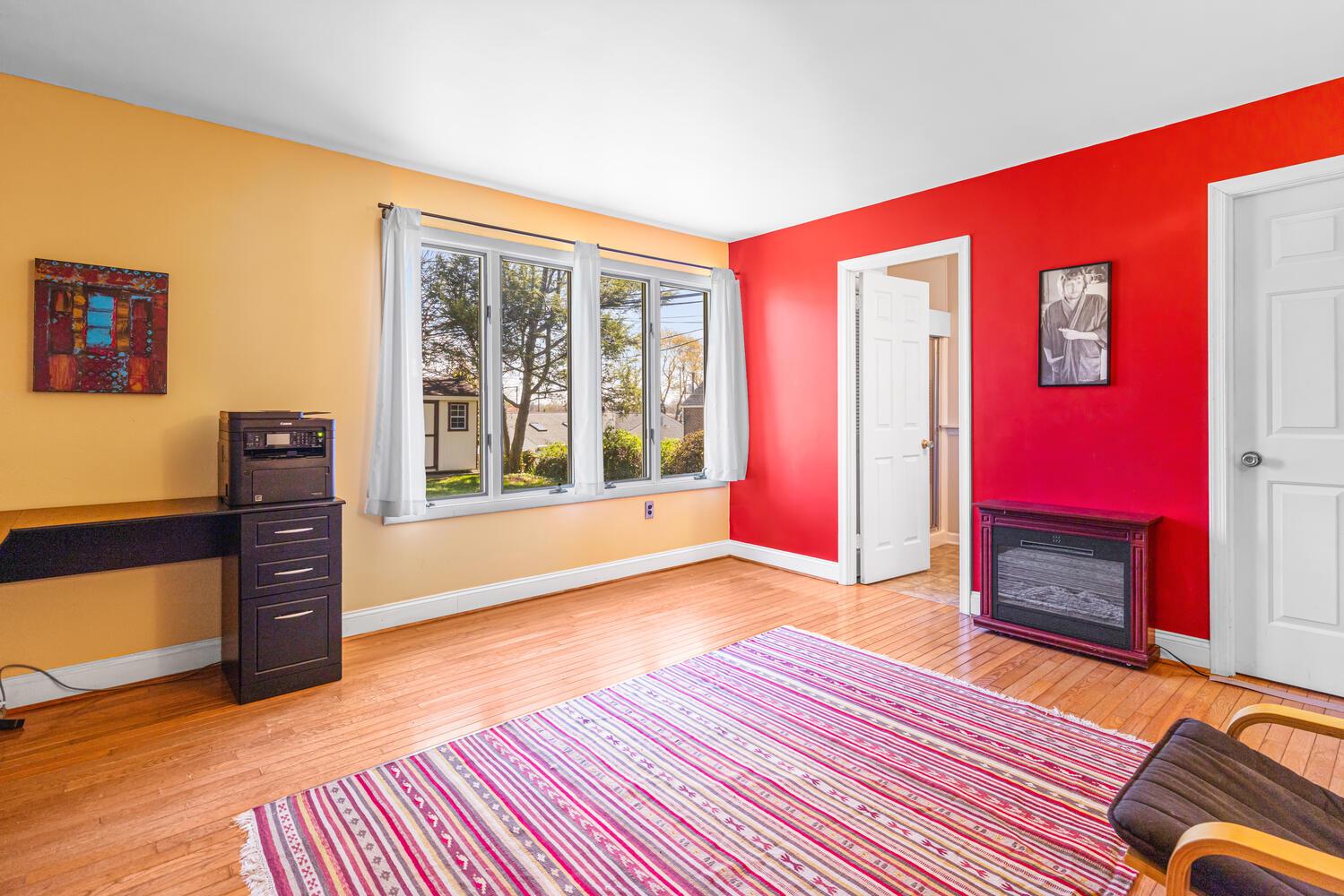 315 Edgemore Road Secane, PA 19018 - Photo 16 of 35 First floor bedroom with full bath en suite.