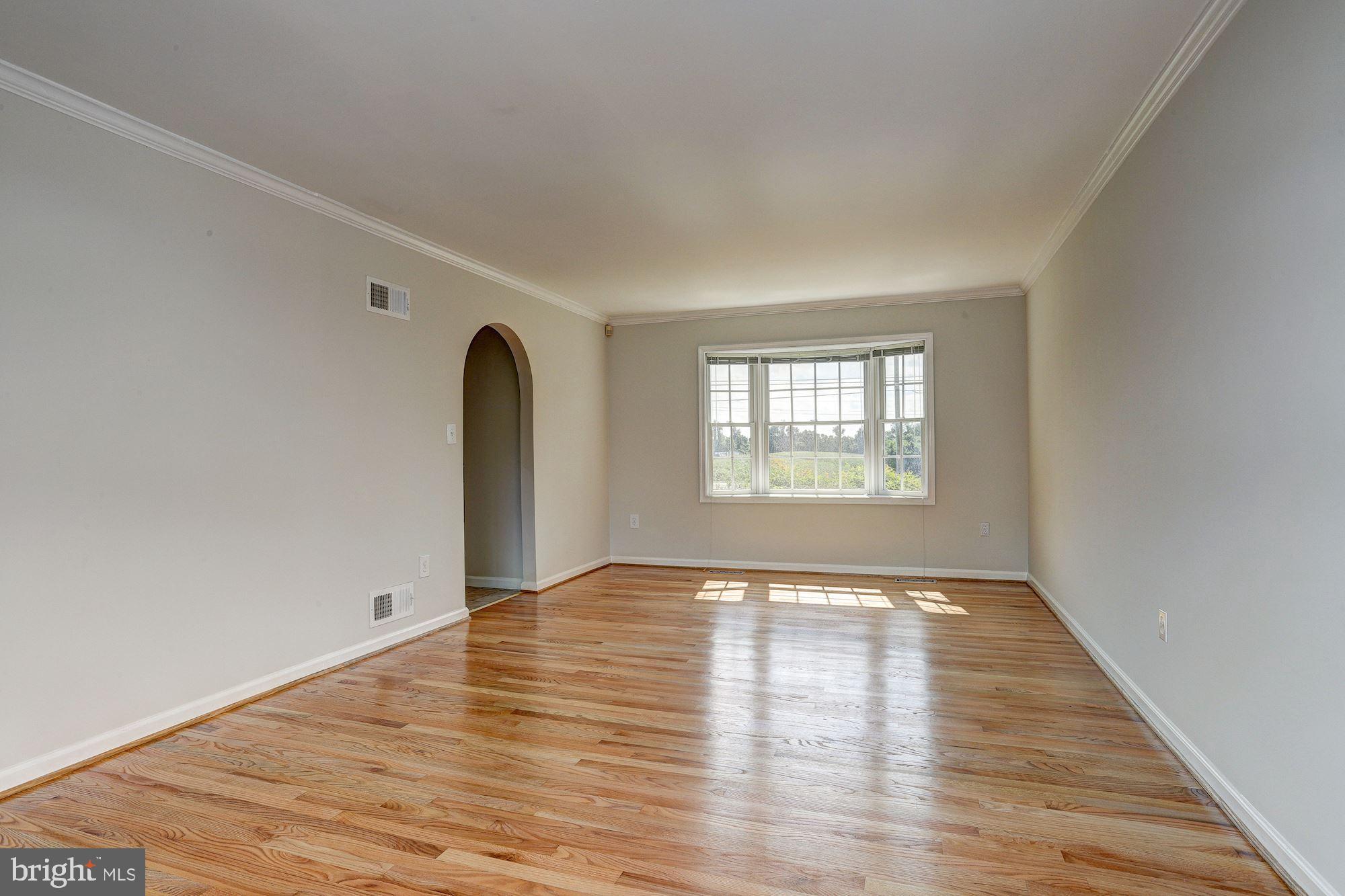 3349 Ady Road Street, MD 21154 - Photo 12 of 42 Family Room