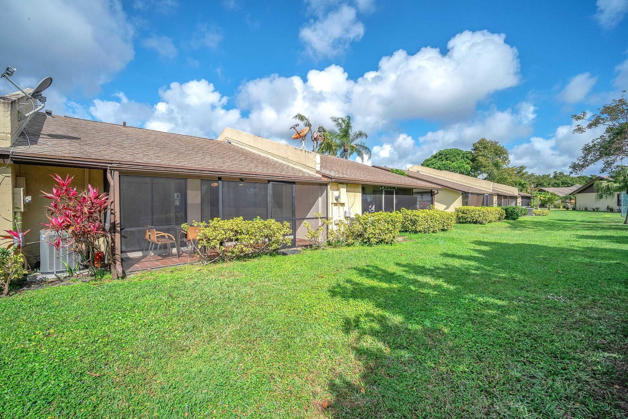 667 Banks Road, Unit 667 Margate, FL 33063 - Photo 21 of 29 Photo 21