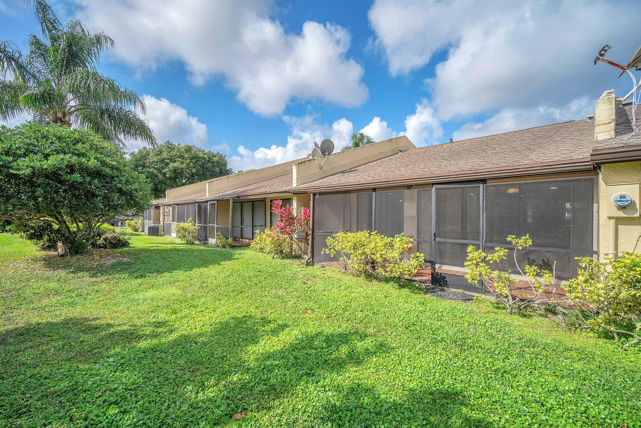 667 Banks Road, Unit 667 Margate, FL 33063 - Photo 22 of 29 Photo 22