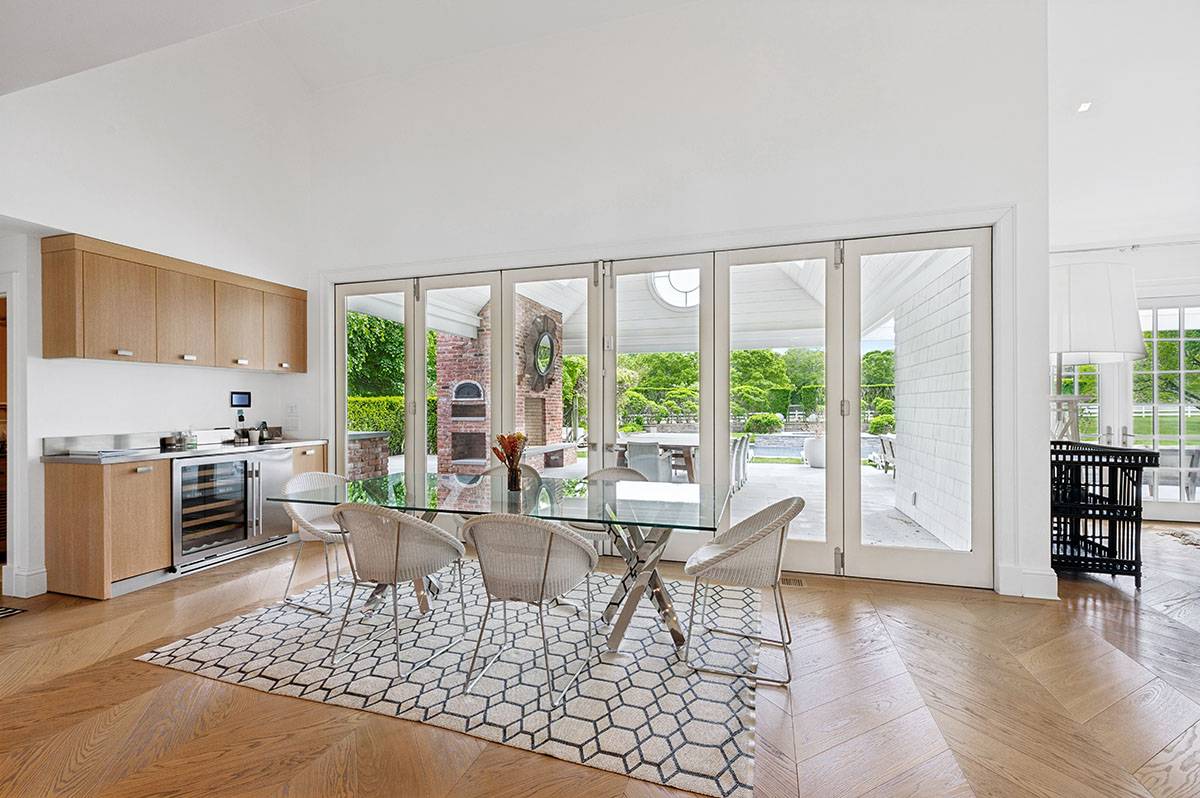 1 Green Hollow Road East Hampton, NY 11937 - Photo 11 of 36