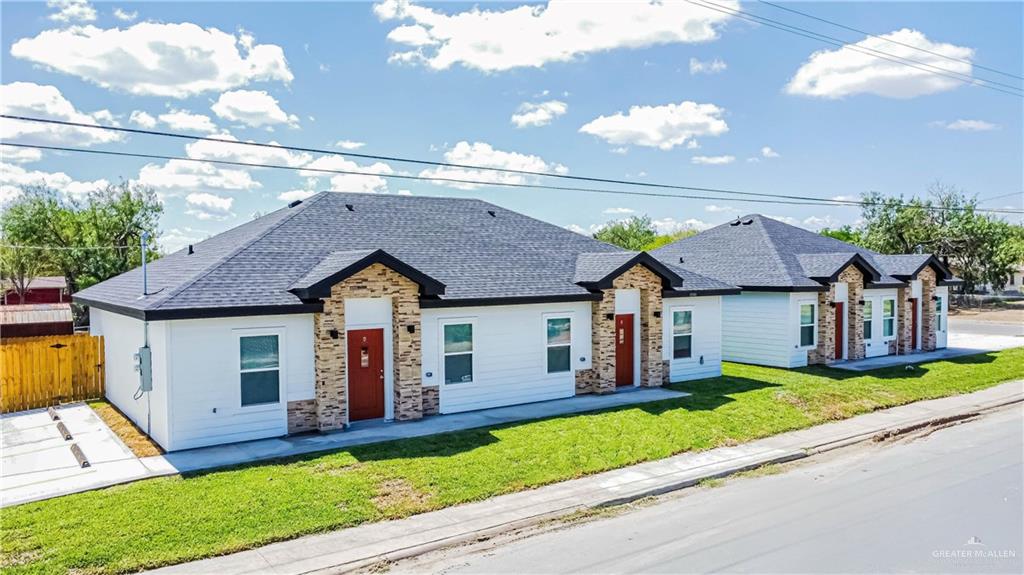 1046 Hidalgo Street Mercedes, TX 78570 - Photo 2 of 21