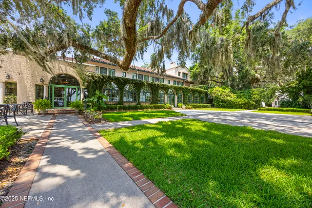 $475,000 | 2199 Astor Street, Unit 104, Orange Park, FL 32073