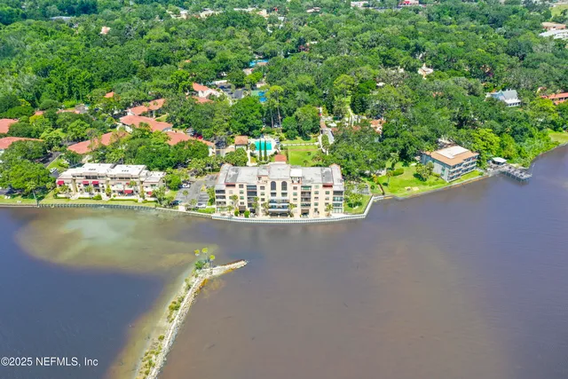 $475,000 | 2199 Astor Street, Unit 104, Orange Park, FL 32073