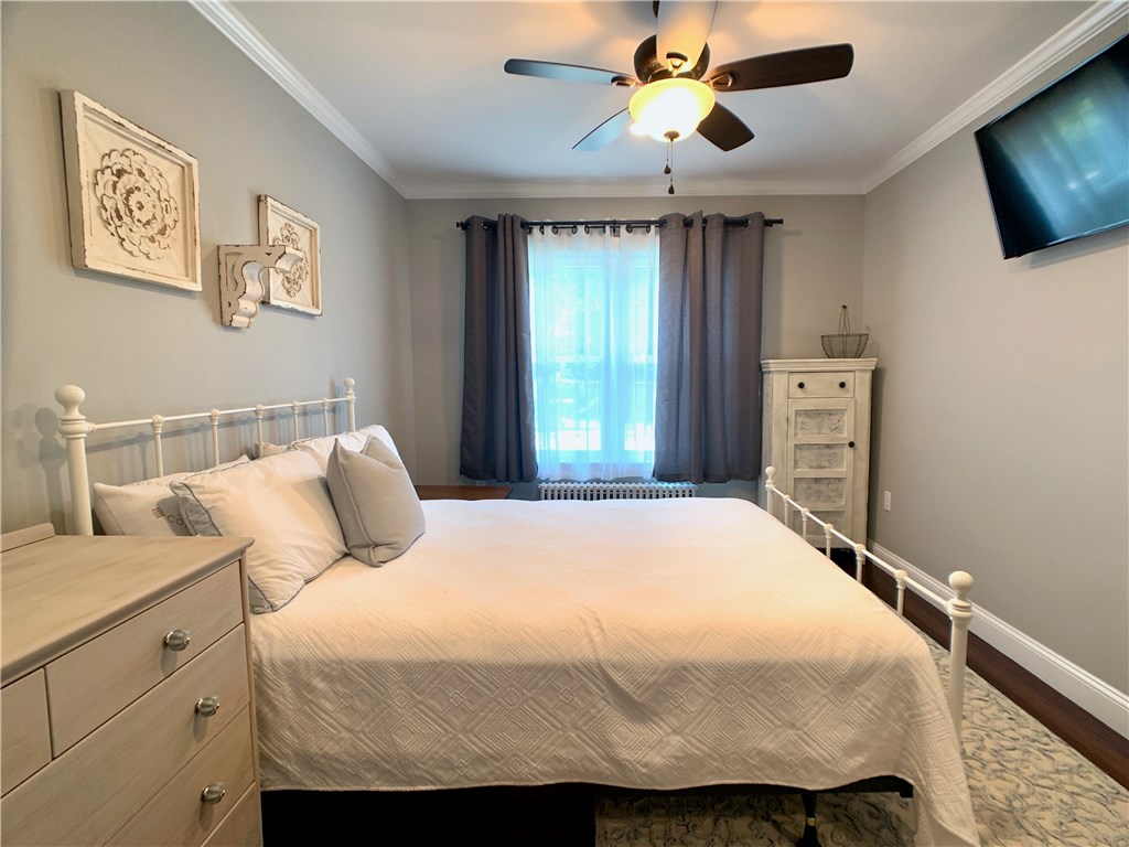 18 Sylvan Street Newport, RI 02840 - Photo 23 of 29