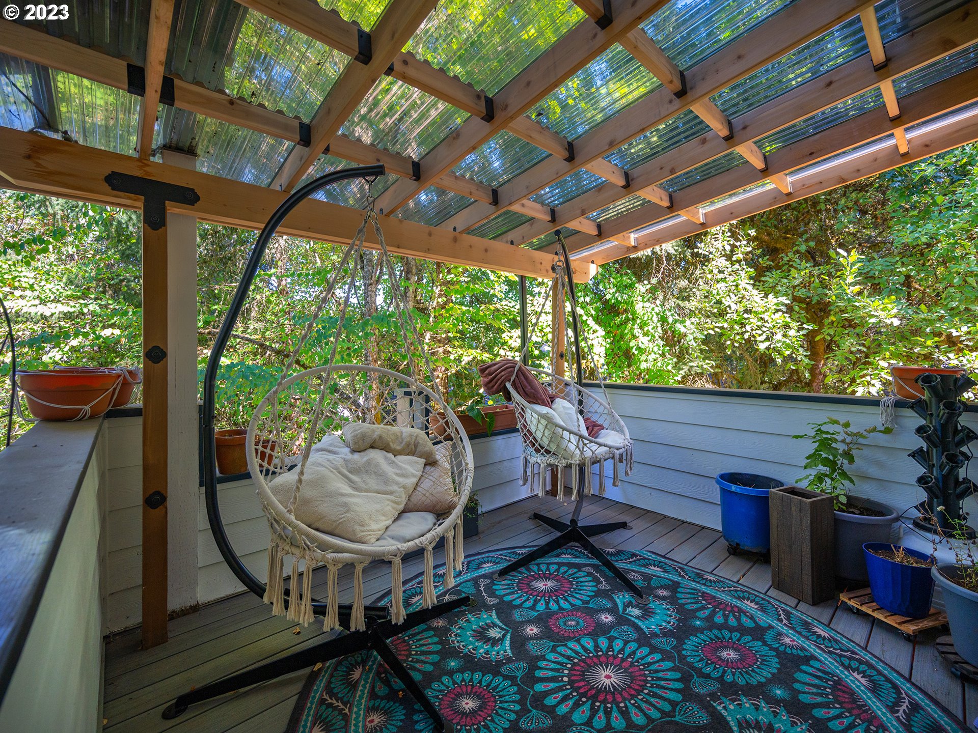3875 Ashford Drive Eugene, OR 97405 - Photo 39 of 44 a view of a chairs and table in the patio