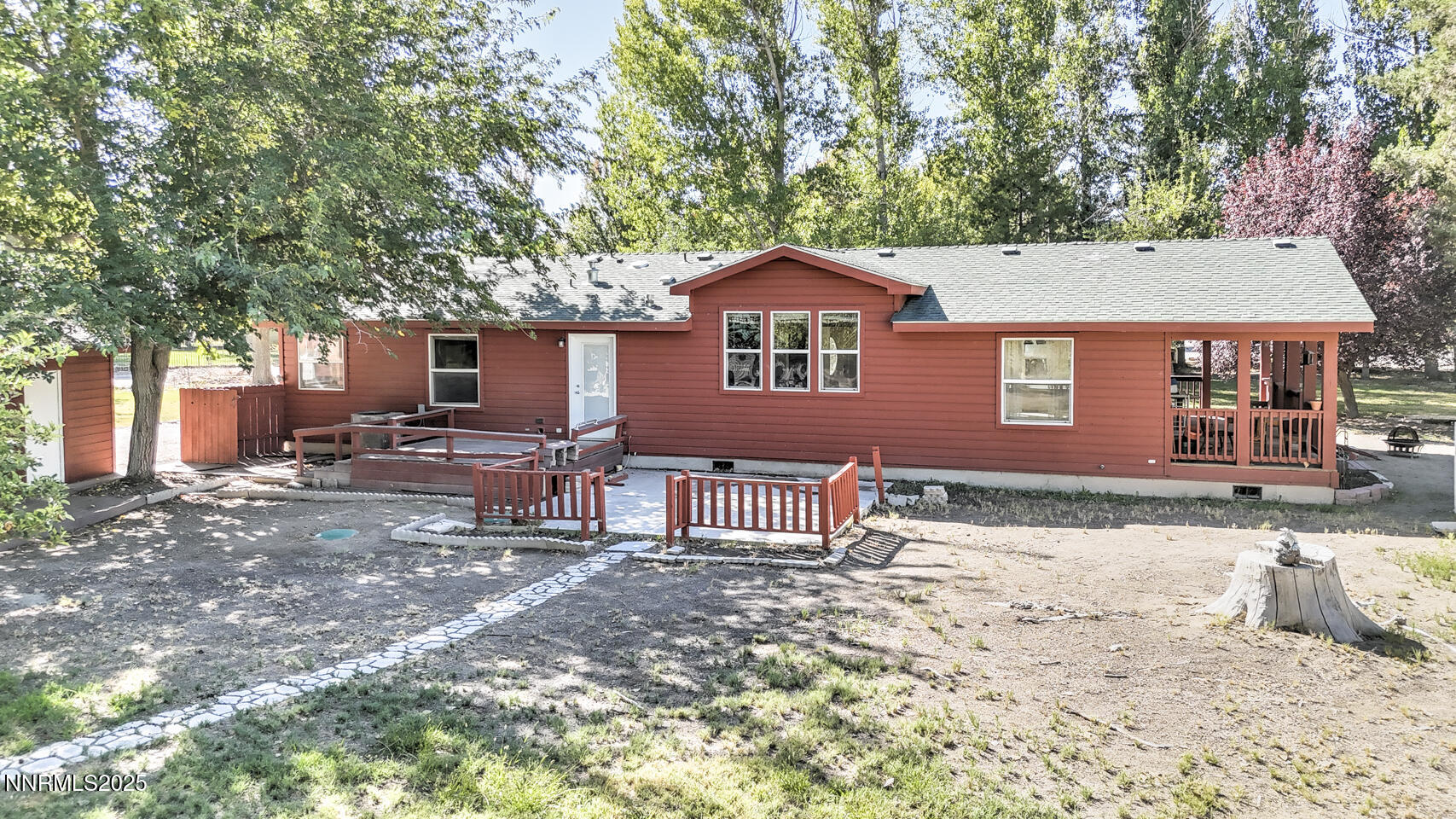 1480 River View Drive Fallon, NV 89406 - Photo 21 of 32 a front view of a house with a yard