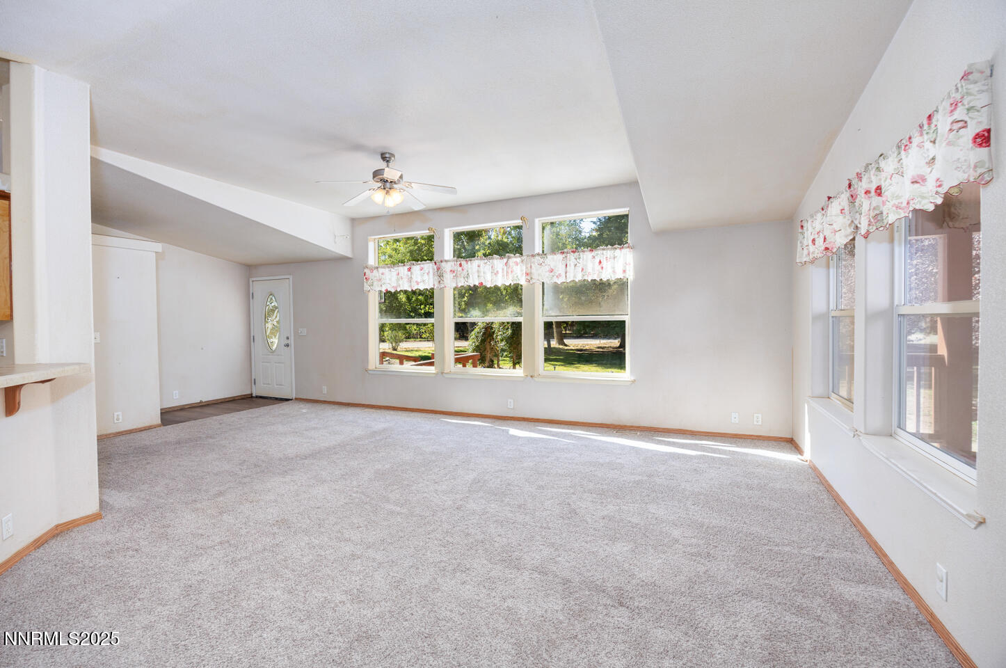 1480 River View Drive Fallon, NV 89406 - Photo 5 of 32 a view of an empty room with a window