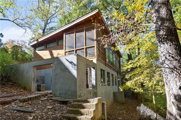 $8,800 | 515 Claire Drive Northeast, Atlanta, GA 30307