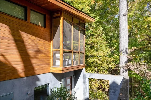 $9,500 | 515 Claire Drive Northeast, Atlanta, GA 30307