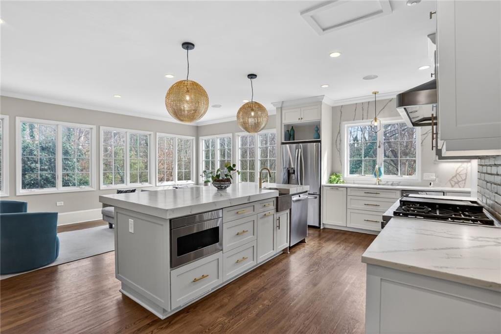 377 Camden Road Northeast Atlanta, GA 30309 - Photo 6 of 25