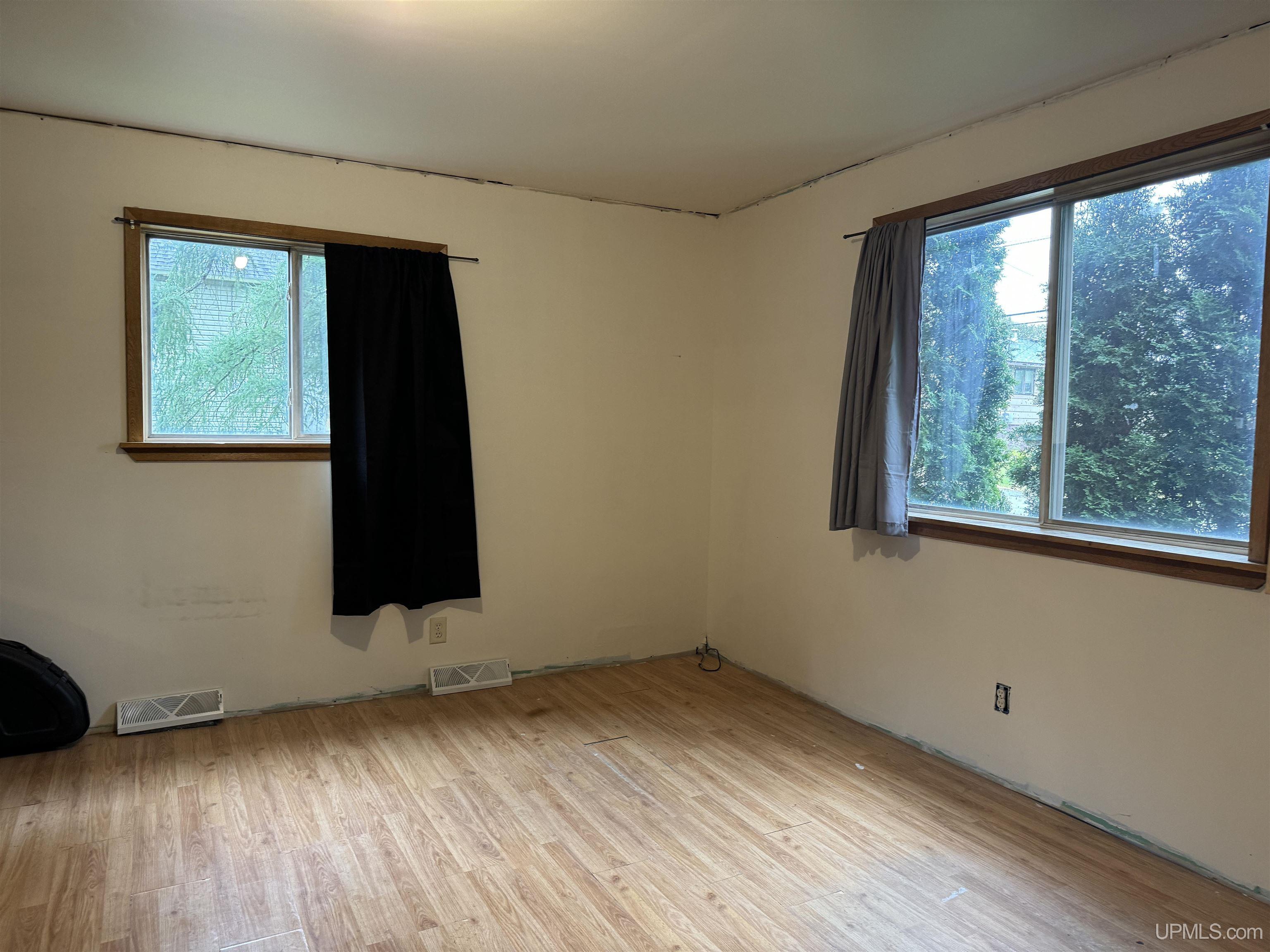 237 Cliff Street Mohawk, MI 49950 - Photo 31 of 40 Gallery Image 31