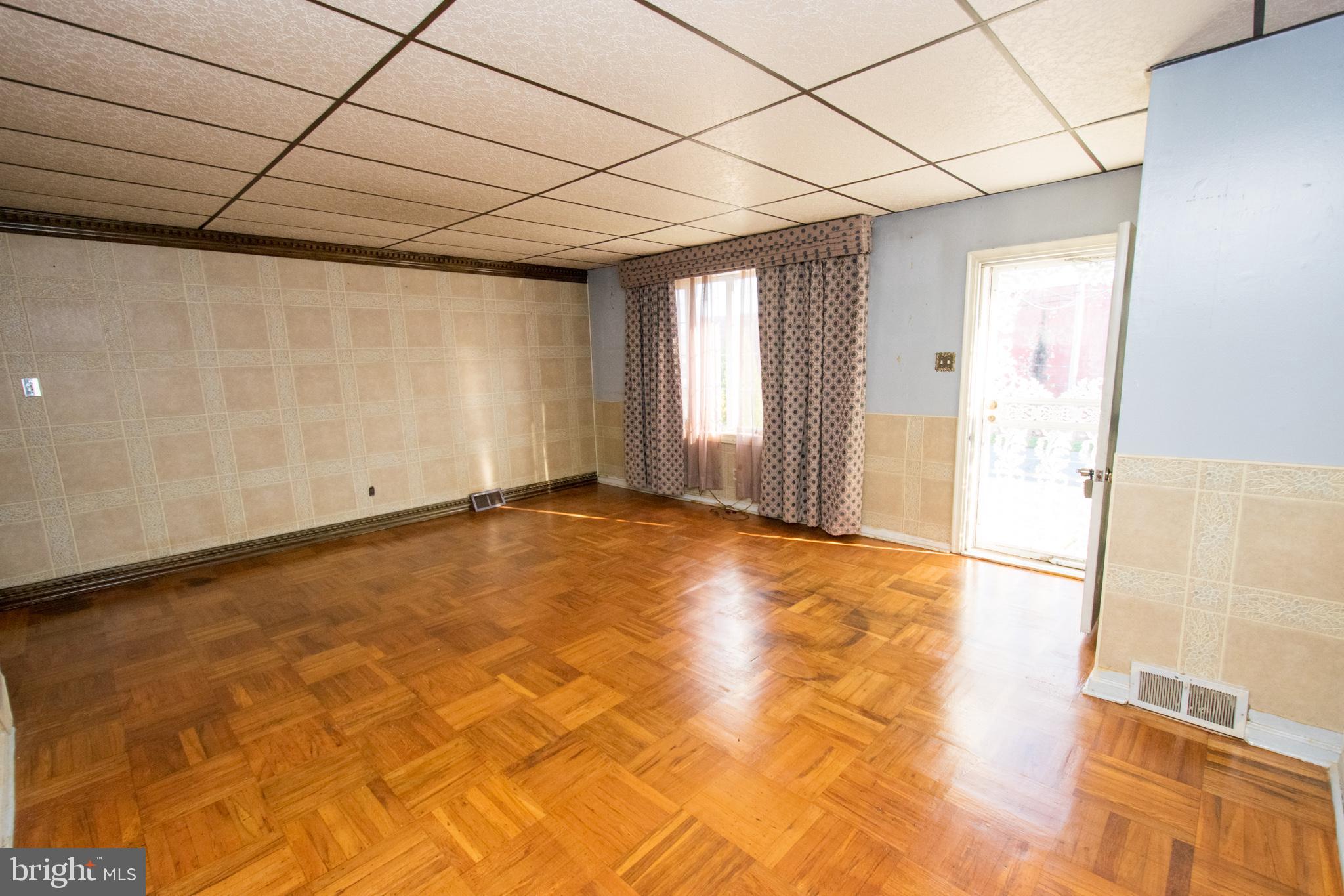 308 East Ridge Road Linwood, PA 19061 - Photo 3 of 21 Gallery Image 3