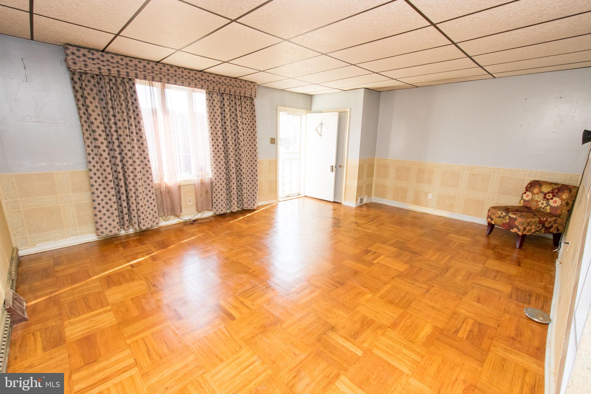308 East Ridge Road Linwood, PA 19061 - Photo 4 of 21 Gallery Image 4
