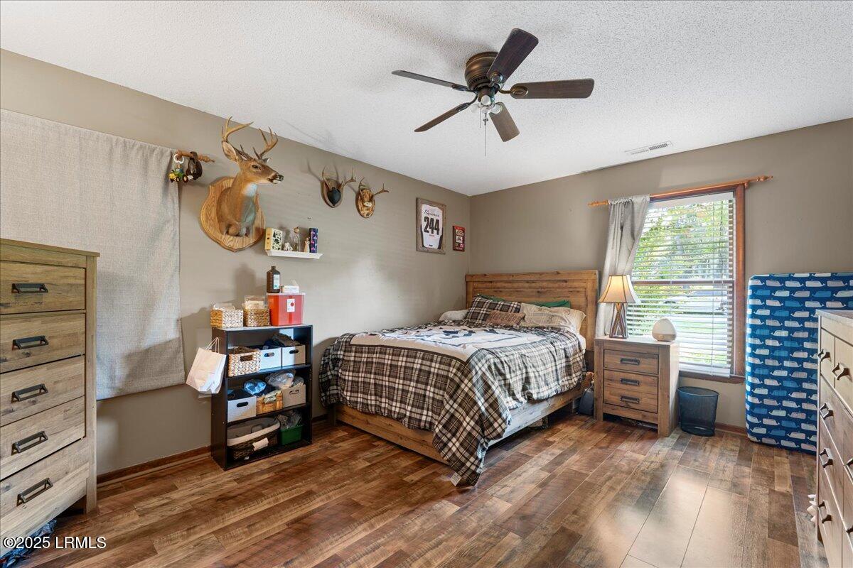 6021 Vaux Road Beaufort, SC 29906 - Photo 17 of 26 17-DSC04480