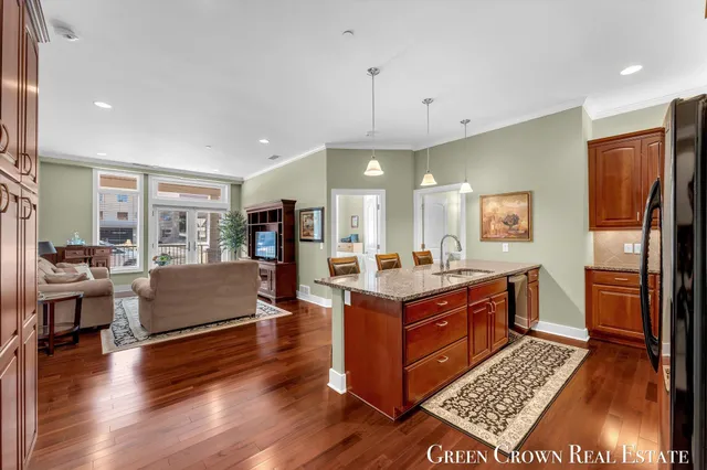$349,000 | 430 Union Avenue Northeast, Unit 101, Grand Rapids, MI 49503