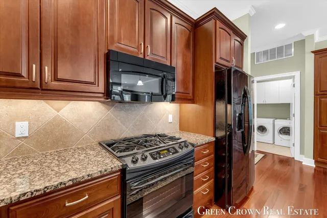 $349,000 | 430 Union Avenue Northeast, Unit 101, Grand Rapids, MI 49503