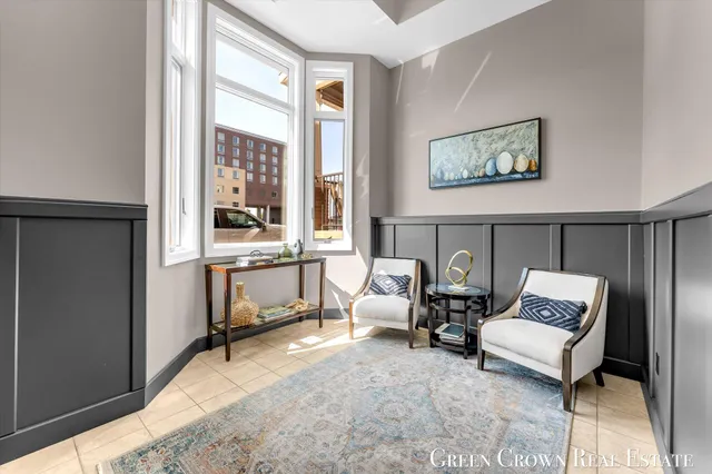 $349,000 | 430 Union Avenue Northeast, Unit 101, Grand Rapids, MI 49503