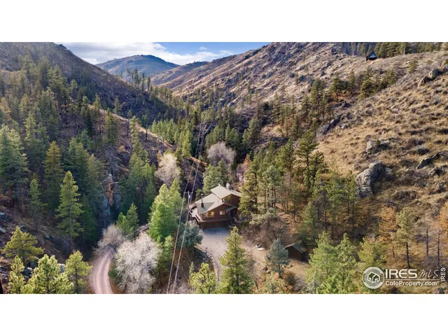 $895,000 | 31 Kings Canyon Road, Bellvue, CO 80512