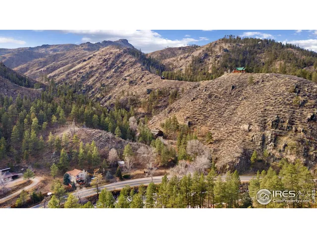 $895,000 | 31 Kings Canyon Road, Bellvue, CO 80512