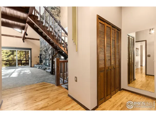 $895,000 | 31 Kings Canyon Road, Bellvue, CO 80512