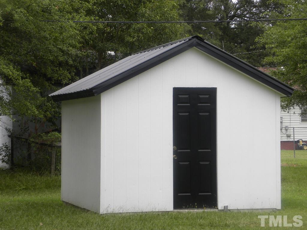 308 Chicopee Road Benson, NC 27504 - Photo 12 of 12 Gallery Image 12