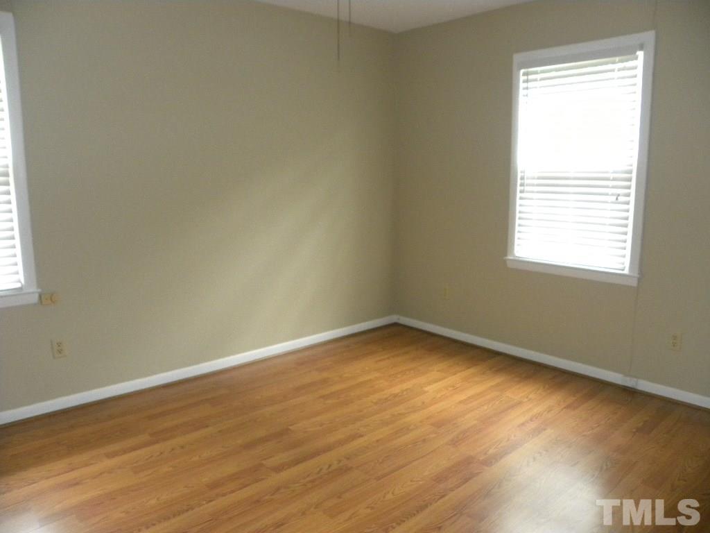 308 Chicopee Road Benson, NC 27504 - Photo 7 of 12 Gallery Image 7