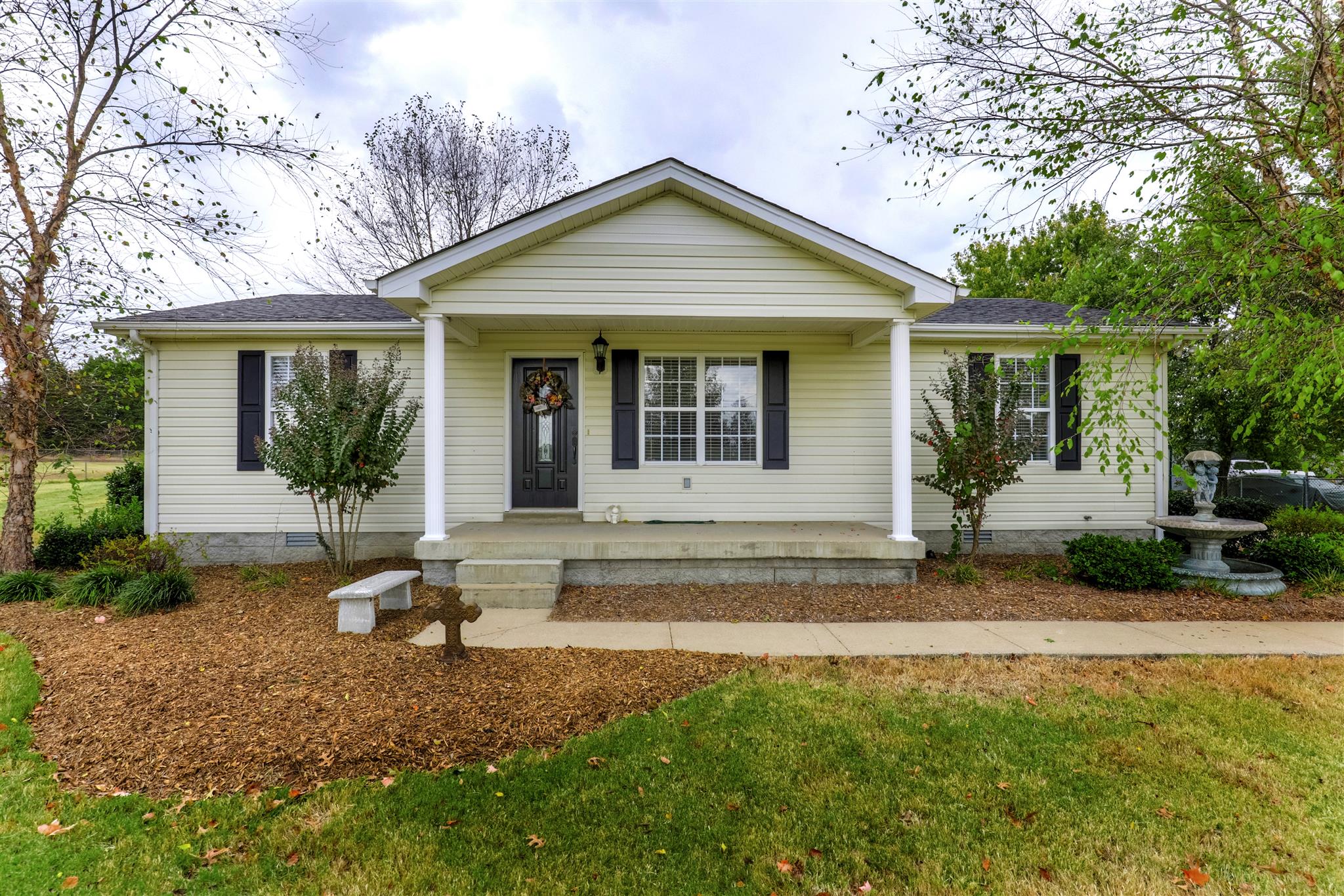 2749 Gwynn Road Lebanon, TN 37090 - Photo 1 of 26