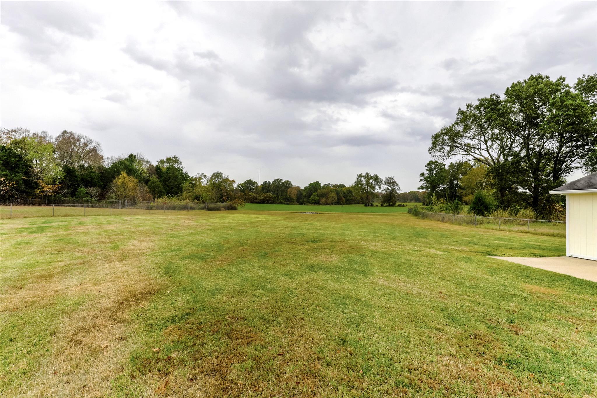 2749 Gwynn Road Lebanon, TN 37090 - Photo 24 of 26