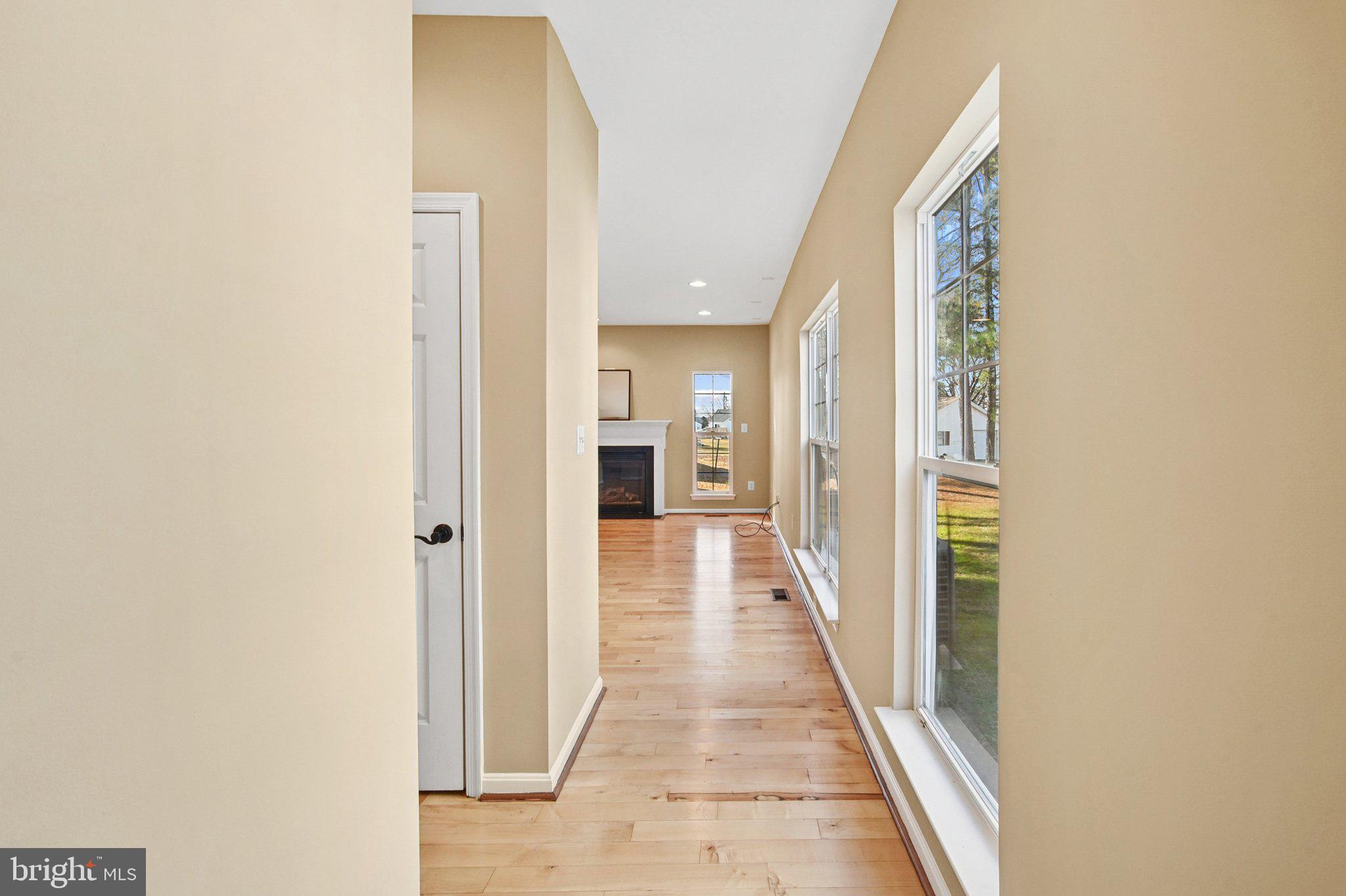 302 Appleby School Road Cambridge, MD 21613 - Photo 2 of 28 a view of a hallway with a white walls