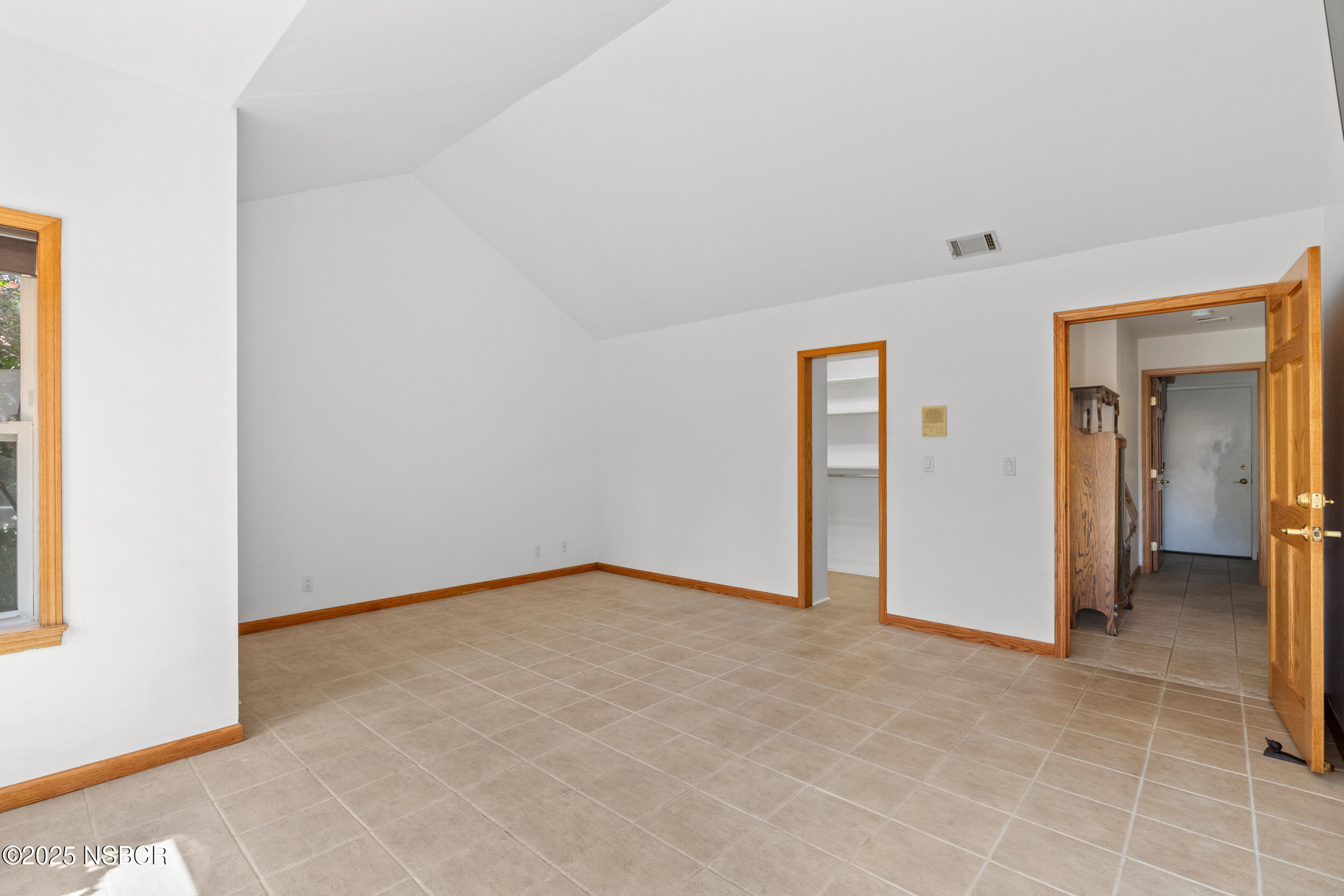 832 Onstott Road Lompoc, CA 93436 - Photo 19 of 50 a view of an empty room