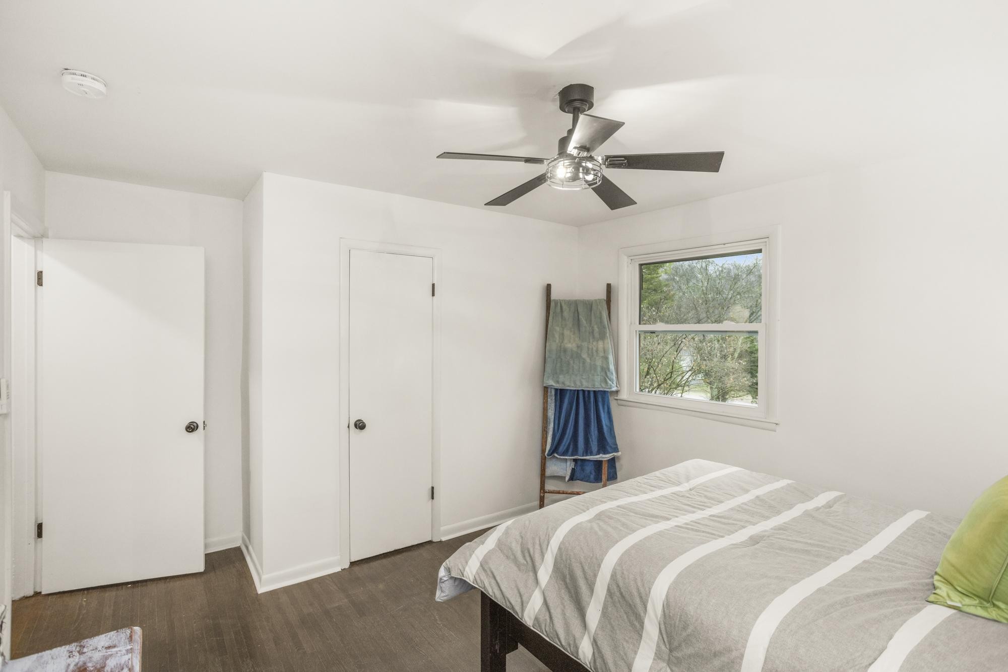 306 Kemper Drive South Madison, TN 37115 - Photo 29 of 42 a bedroom with a bed and a window