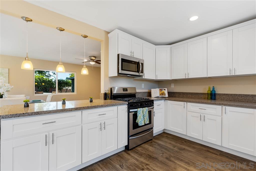 14420 Poway Road Poway, CA 92064 - Photo 10 of 25