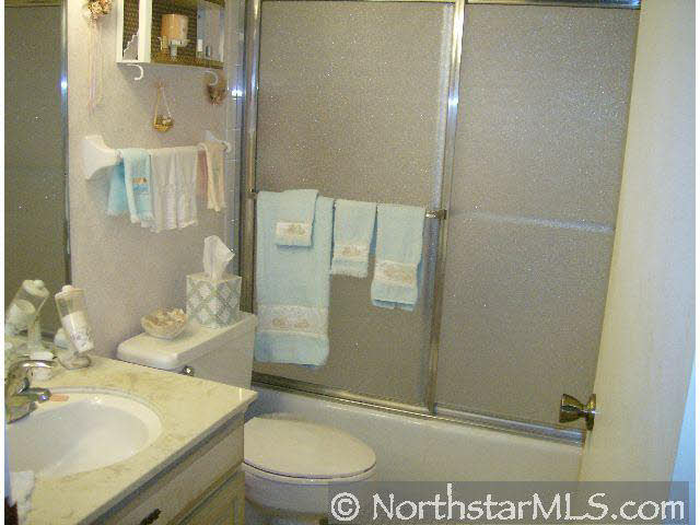 207 5th Avenue Southwest, Unit 1107 Rochester, MN 55902 - Photo 5 of 8