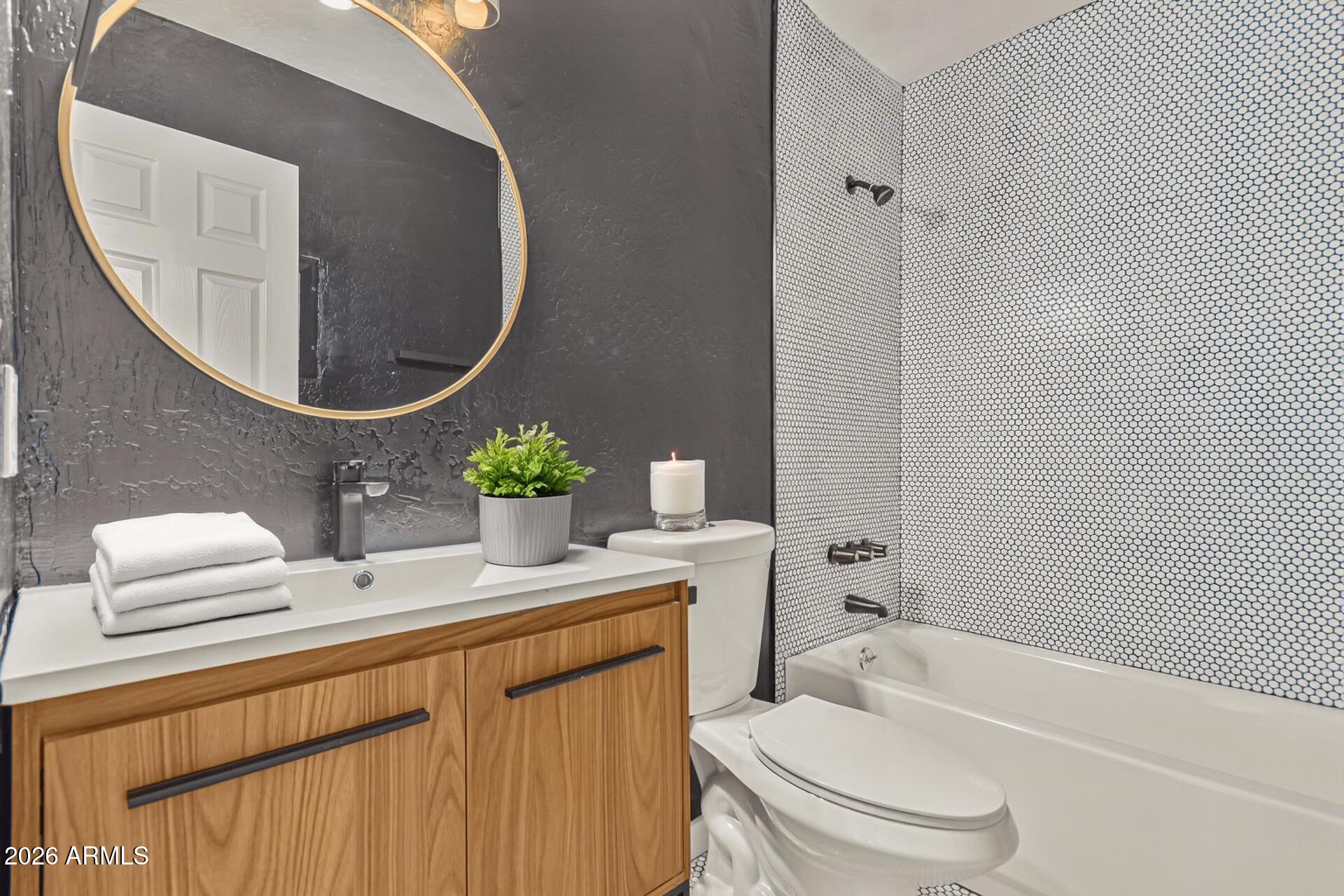 1102 East Pierce Street Phoenix, AZ 85006 - Photo 10 of 11 1102 E Pierce St_7