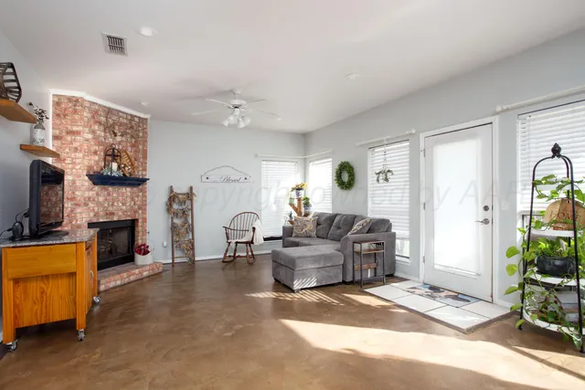 $289,900 | 6301 South Bowie Street, Amarillo, TX 79118