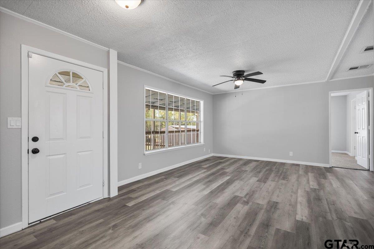 18607-c R 498 C R 498 Lindale, TX 75771 - Photo 11 of 41