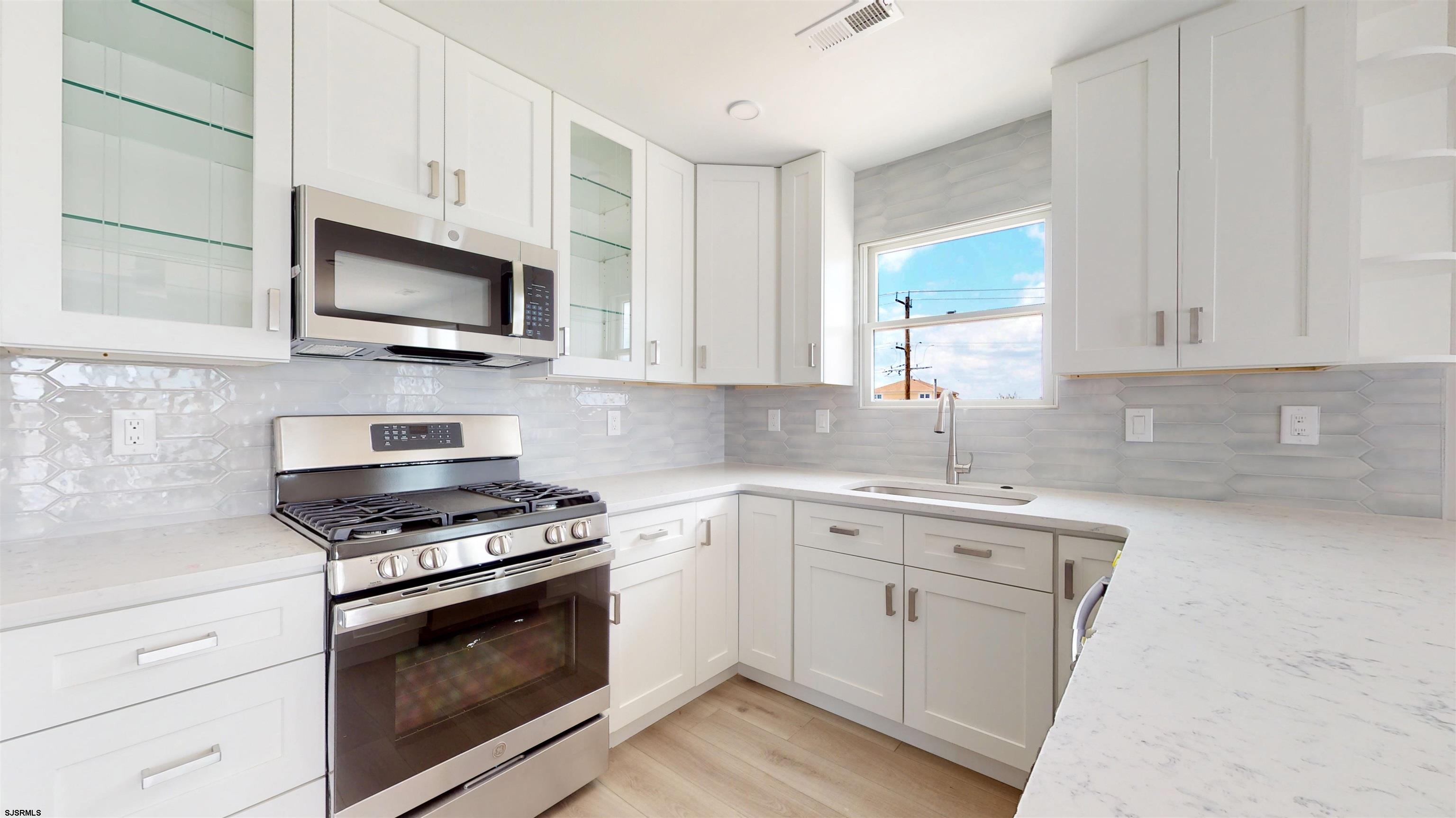 104 31st Street South, Unit D Brigantine, NJ 08203 - Photo 11 of 34
