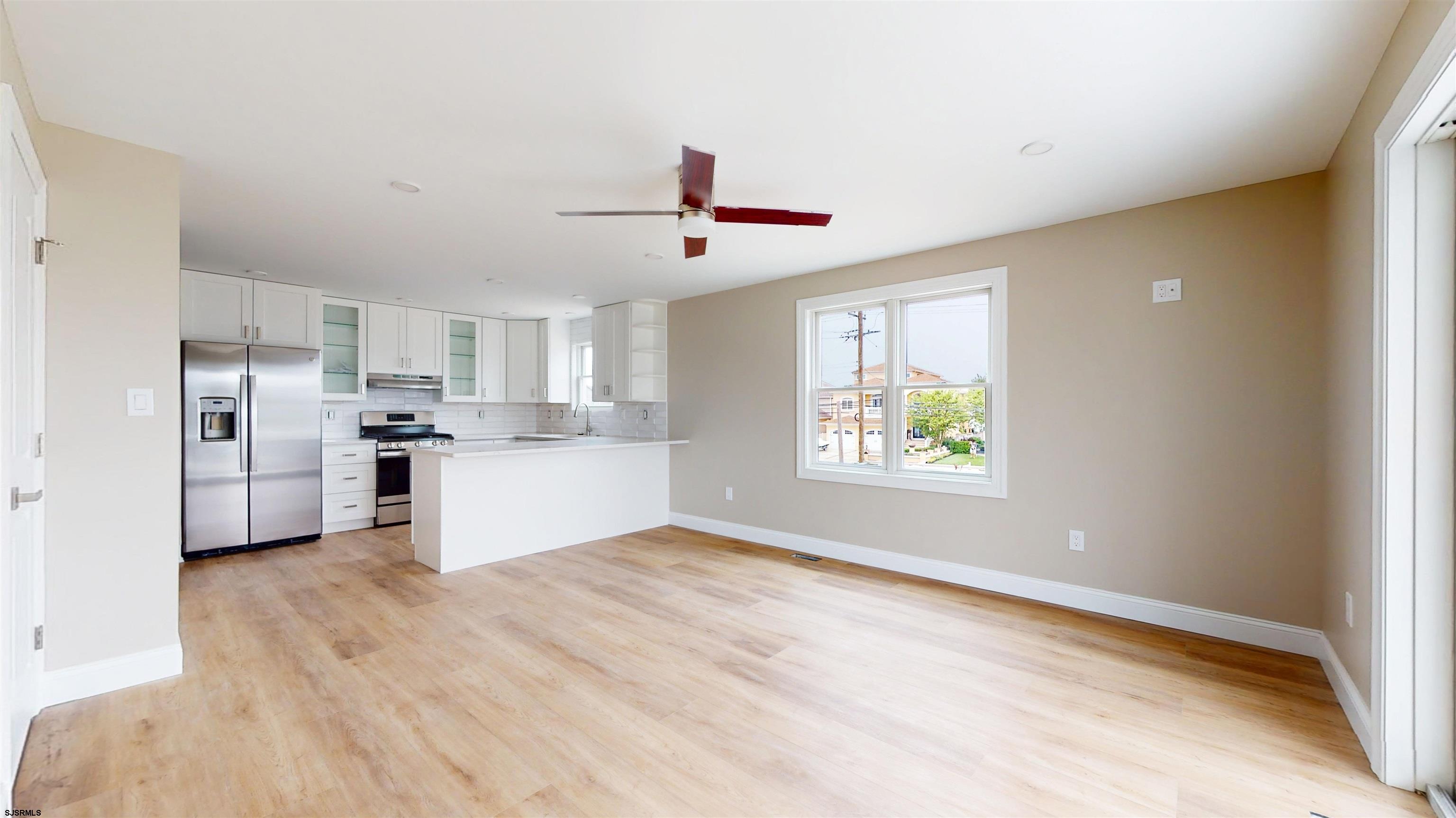 104 31st Street South, Unit D Brigantine, NJ 08203 - Photo 7 of 34