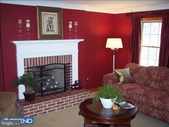 111 Devon Road Paoli, PA 19301 - Photo 2 of 6 Living Room