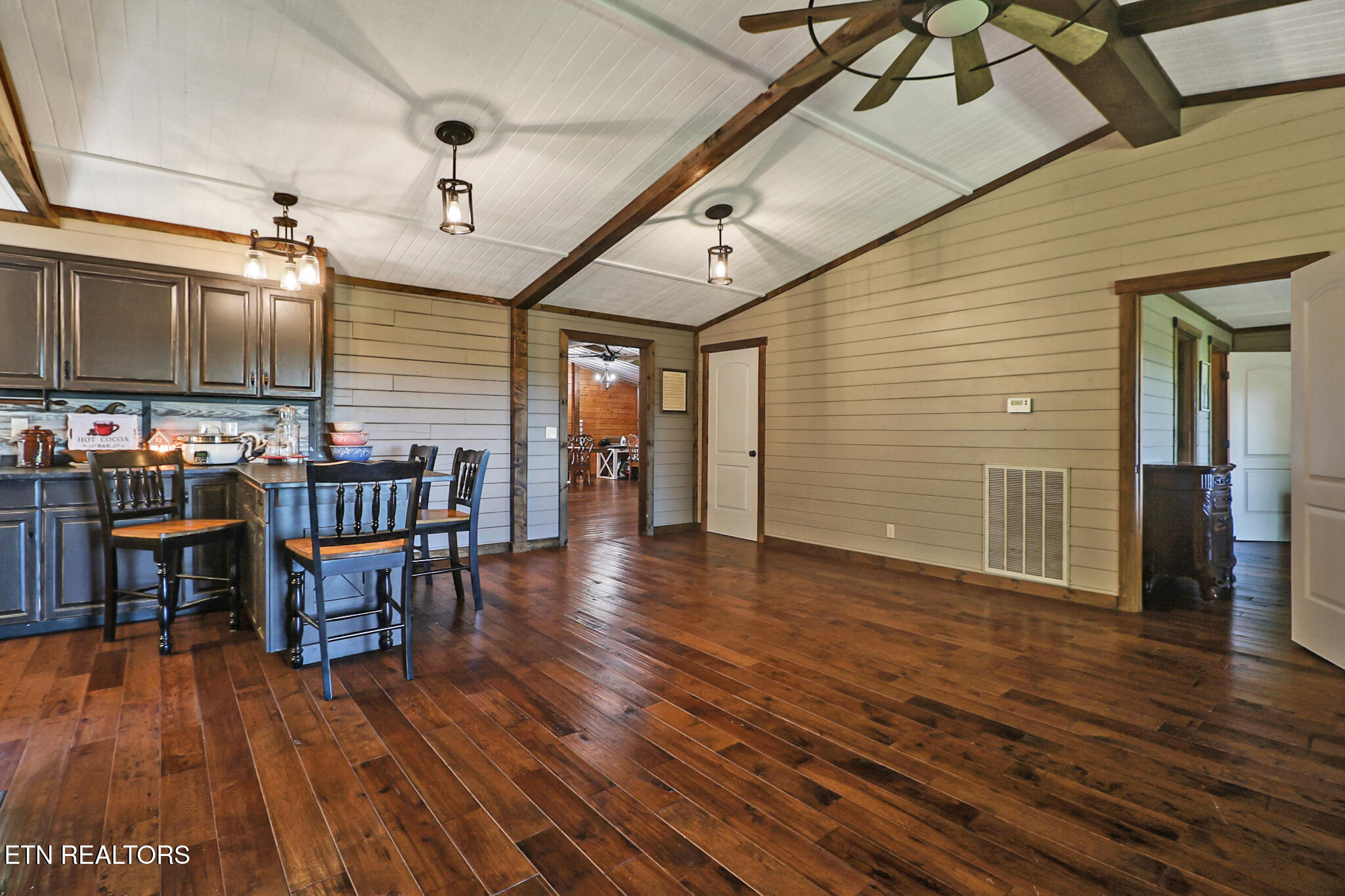 133 Hickory Flats Road Harriman, TN 37748 - Photo 34 of 57 Dining/Living Room View 2